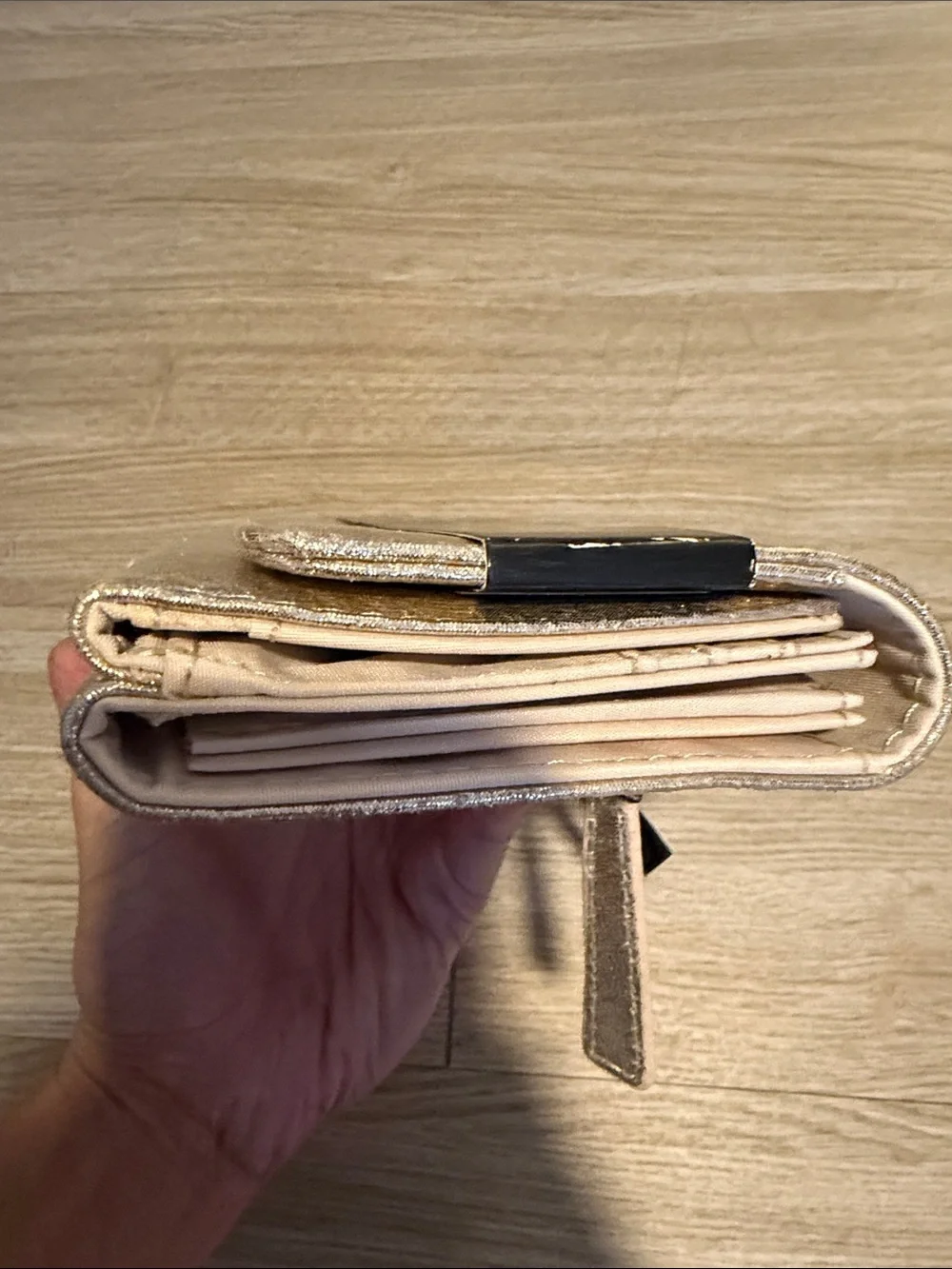 Tahari RFID Flap Clutch Wallet Modern Times In Color Bubble NWT